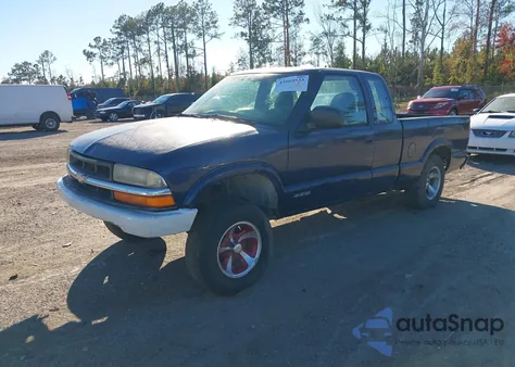 1998 Chevrolet S-10 Ls Fleetside from USA, damaged, VIN 1GCCS1945W8244093